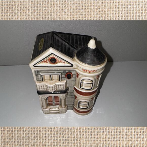 Vintage 1979 Otagiri Handpainted Victorian House Ceramic Bank Japan - Picture 5 of 9